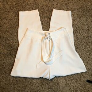 Leith cream ankle cropped pants